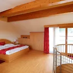 Kirchenwirt In Maria Schutz Hotel