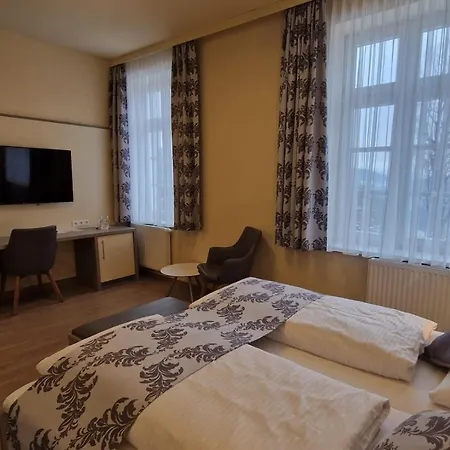 Kirchenwirt In Maria Schutz Schottwien