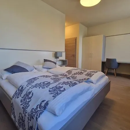 Kirchenwirt In Maria Schutz Hotel *