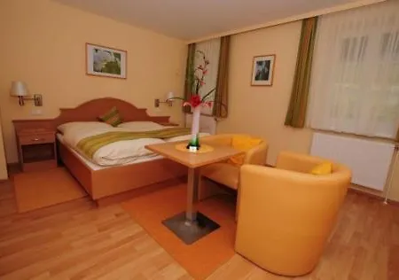 Kirchenwirt In Maria Schutz Hotel