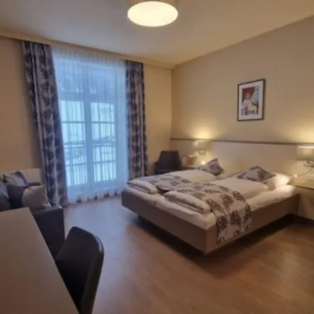 Kirchenwirt In Maria Schutz