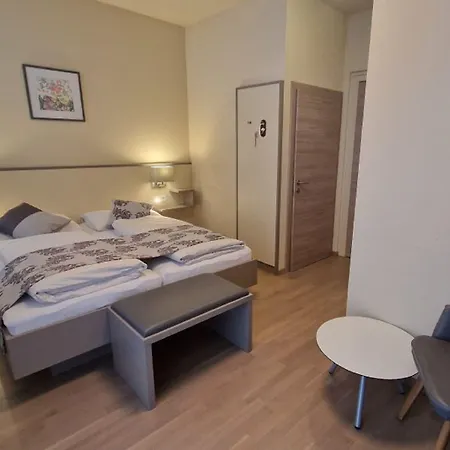 Hotel Kirchenwirt In Maria Schutz