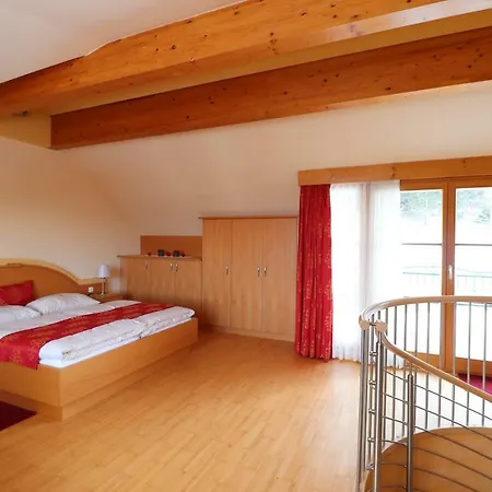 Kirchenwirt In Maria Schutz Hotel