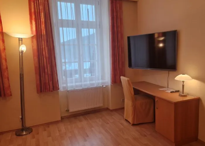 Kirchenwirt In Maria Schutz فندق Schottwien