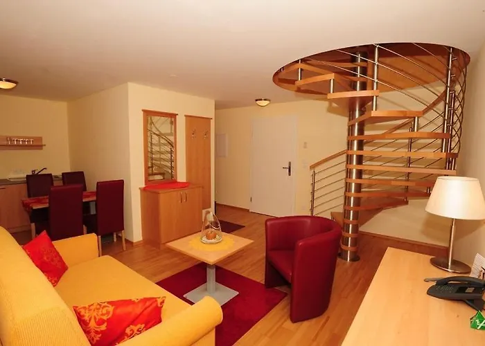 Kirchenwirt In Maria Schutz Hotel *