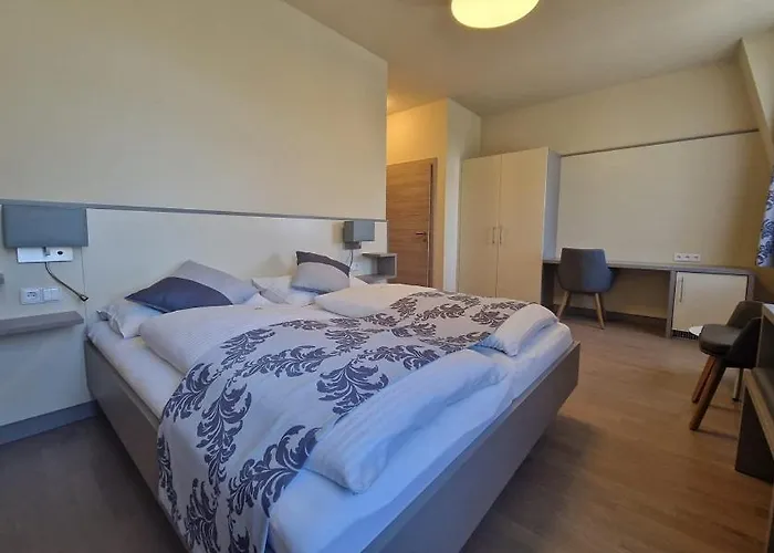 Kirchenwirt In Maria Schutz Hotel *