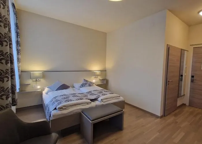 Kirchenwirt In Maria Schutz