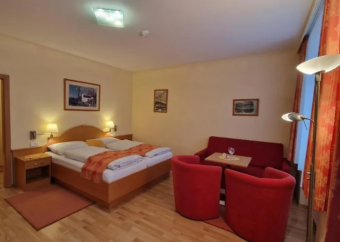 Kirchenwirt In Maria Schutz * Schottwien