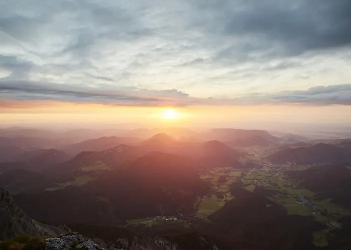Kirchenwirt In Maria Schutz فندق Schottwien
