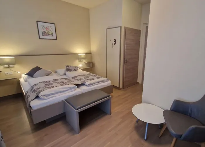 Hotel Kirchenwirt In Maria Schutz