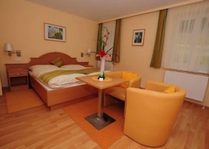 Kirchenwirt In Maria Schutz * Schottwien