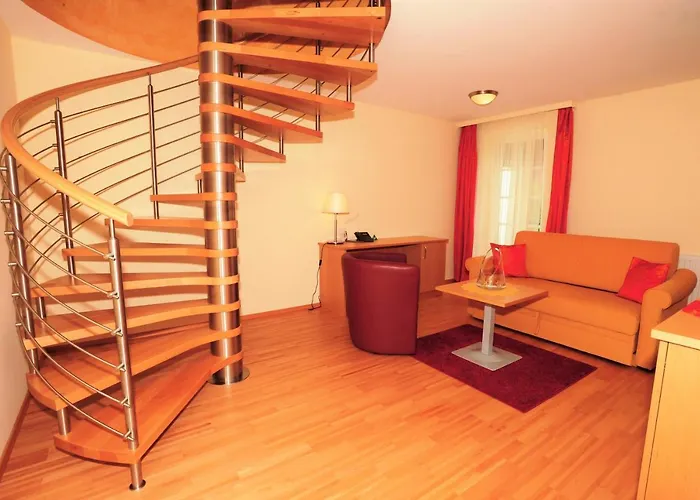 Kirchenwirt In Maria Schutz Hotel